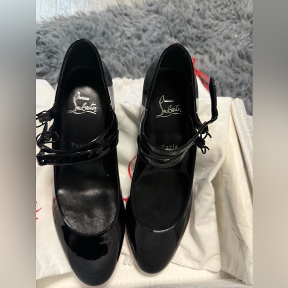 Christian Louboutin Miss Black Jane Patent Leather Red Sole Pumps.  Size 38.5 - Picture 6 of 13
